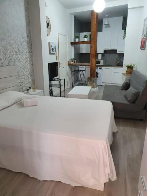 Apartamento En El Corazon De Madrid Exteriör bild